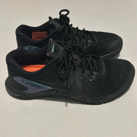 Nike Metcon Workout Sneakers - Picture 2 of 8
